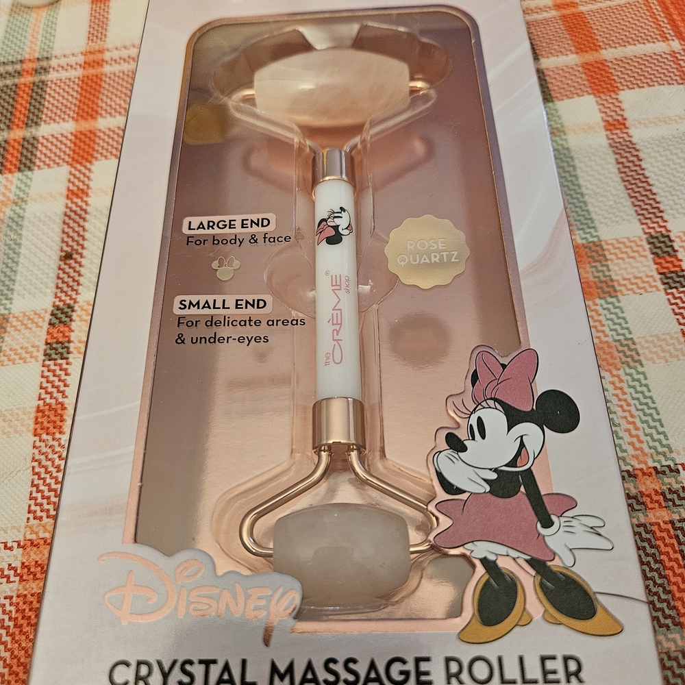 Skincare Bundle 9 Piece Set with Bag - Picture 2 of 9